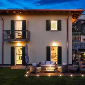 Ferienhaus Salvatorehomes - Luxury With Private Dream Garden & Bbq - Casa Palma - A 5 Star Luxury Collection At Garda, San Zeno di Montagna